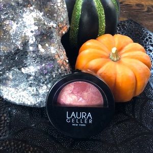 🔥4 for $25 🔥 Laura Geller blush and brighten